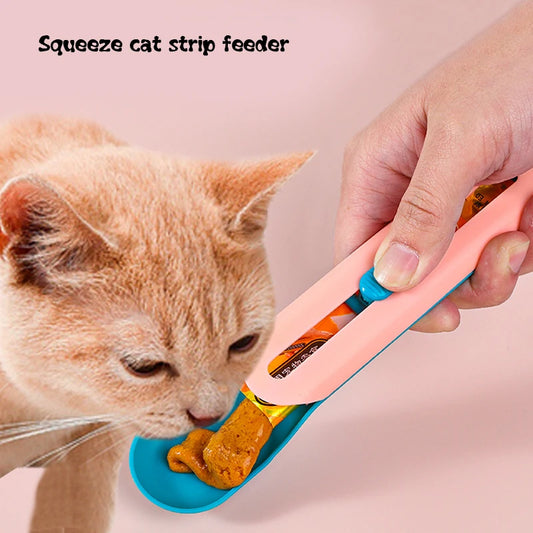 Cat Feeding Scoop: Portable Multipurpose Spoon